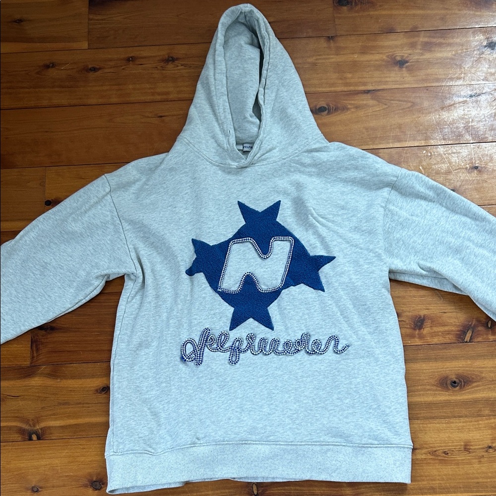 Aelfric Eden Gray Hoodie with Blue Star Design